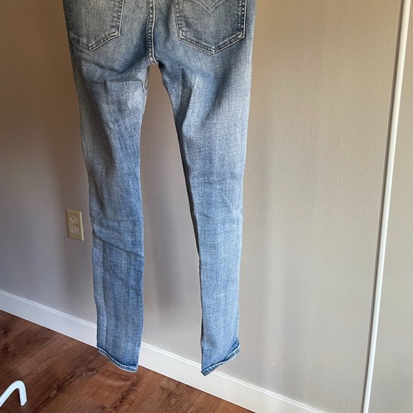 Levi's distressed high rise skinny jeans - Picture 4 of 7